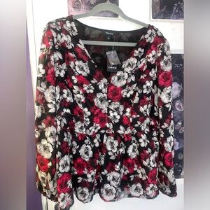 Torrid chiffon floral peplum blouse. Torrid size 1 (14)